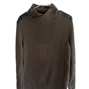 Desigual Men Sweater / faux leather shoulder patches